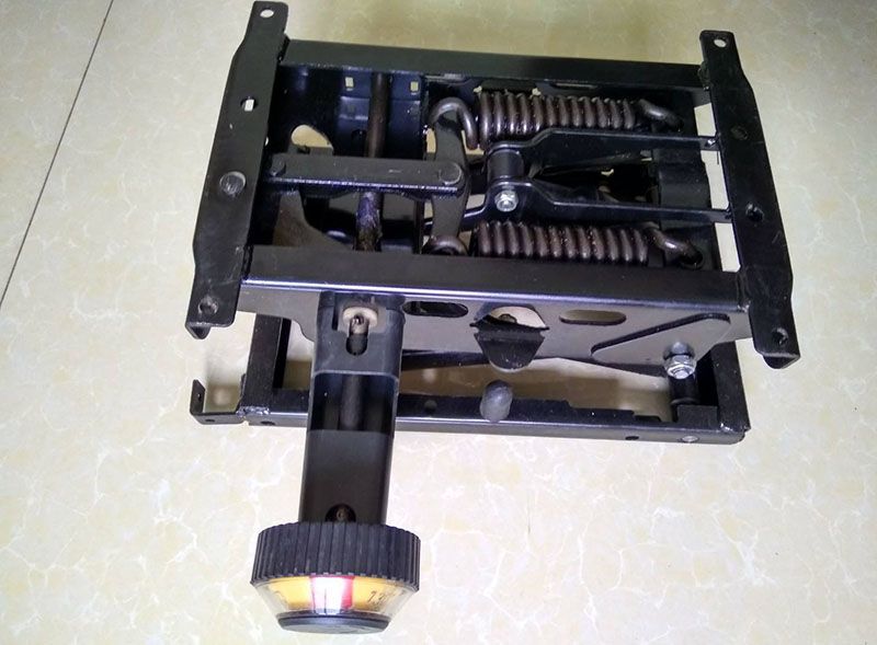 液壓機(jī)彈簧避震與液壓機(jī)避震的差別?